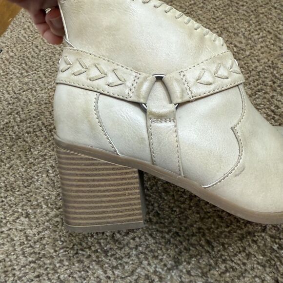 Frye and Co. Palma Stone Ankle Western Boots Beige Stone Color Womens 8M - Picture 3 of 11